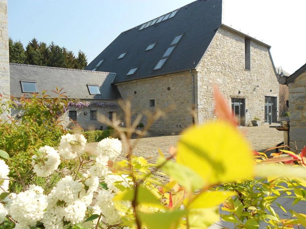 Cozy Holiday Home in Macon with Barbecue - главное фото