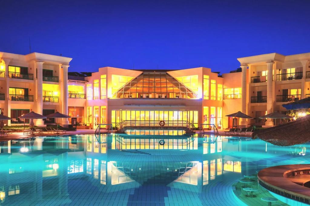 Отель Swiss Inn Resort Hurghada - главное фото