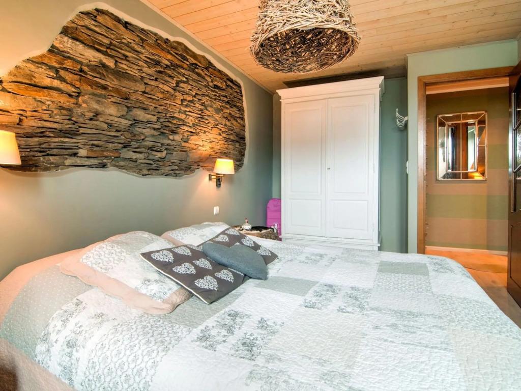 Luxurious Holiday Home With Sauna in Fauvillers - главное фото