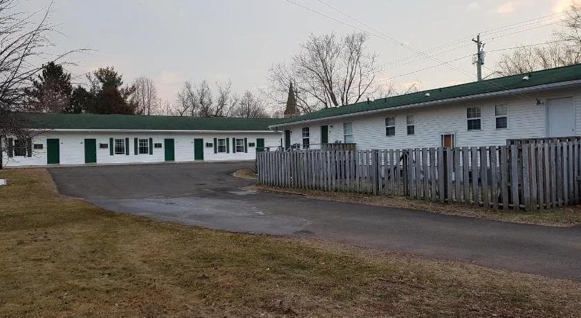 Covered Bridge Inn - главное фото