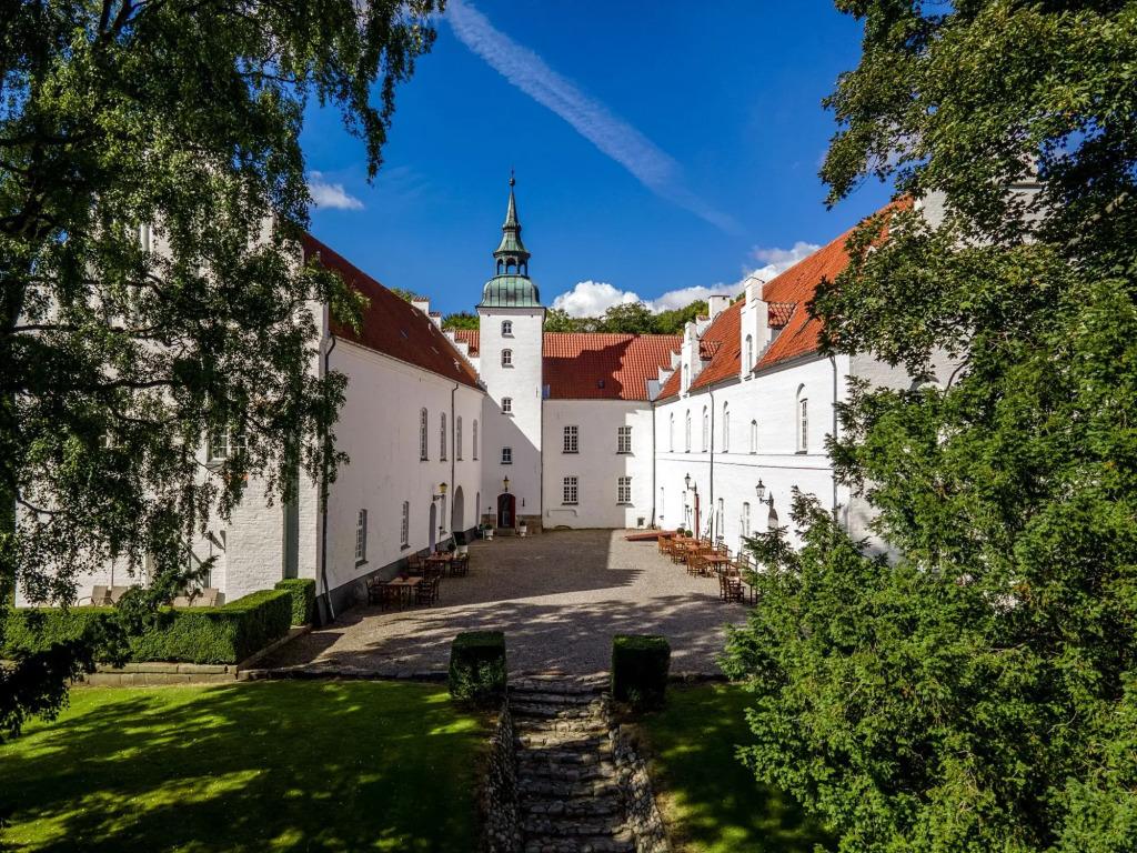 Kokkedal Castle - главное фото