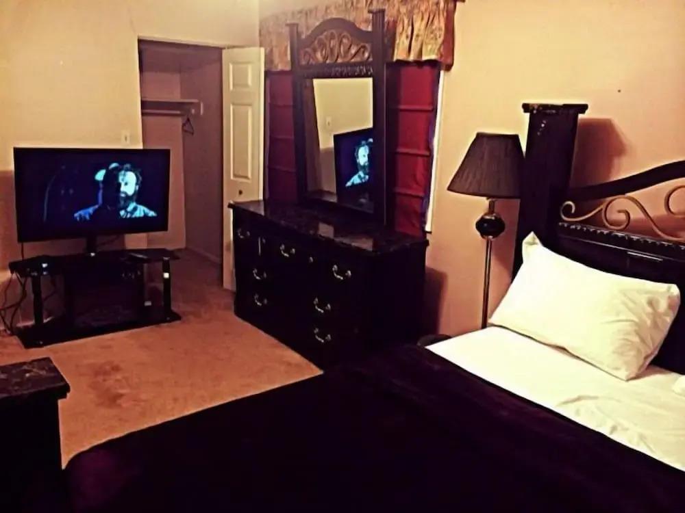 Comfort Rooms 24 - 120 Beacon Hill - главное фото