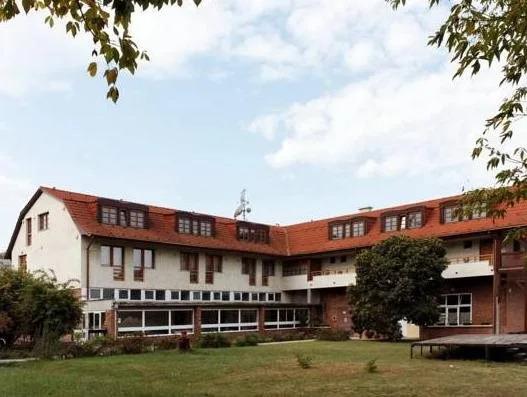 Grante Hotel - главное фото