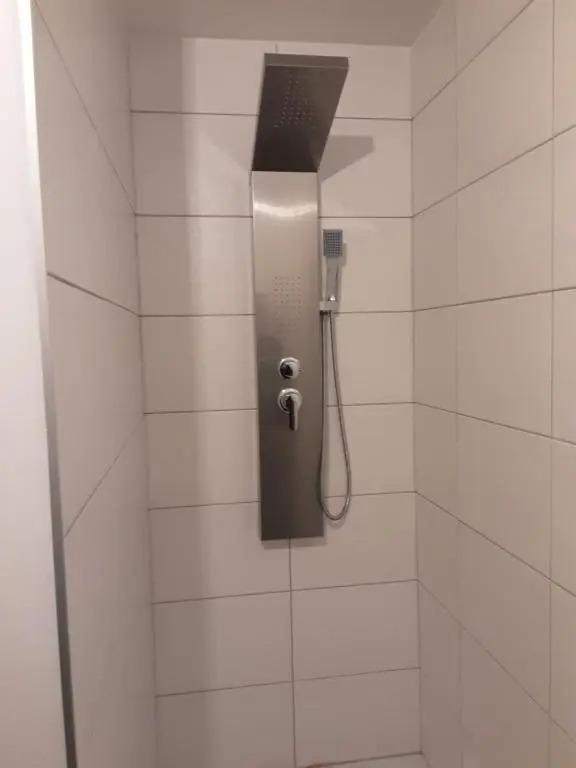 T Karraet - главное фото