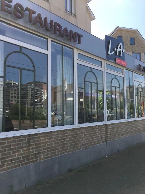L.A De Panne - главное фото