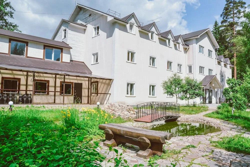 Загородный отель «Хвойный» - главное фото