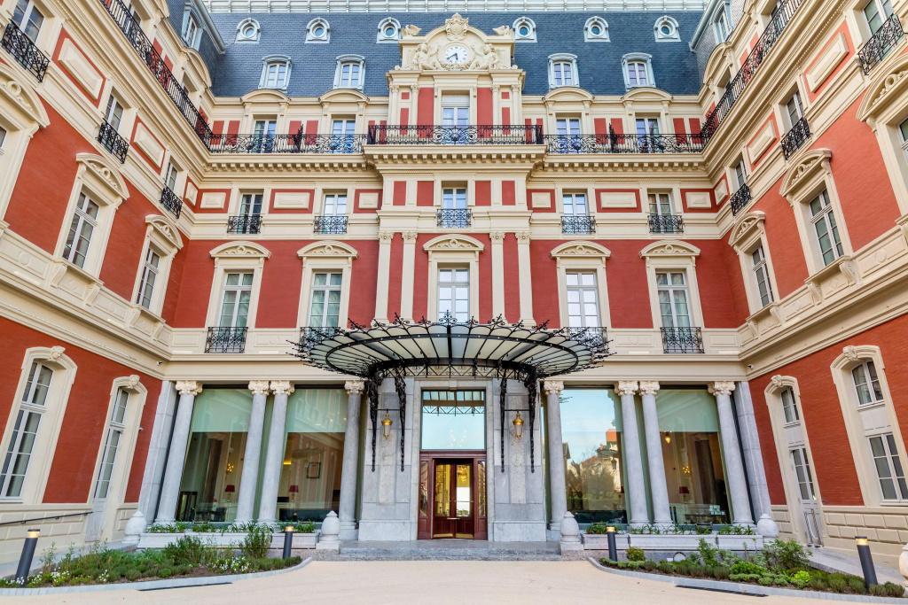 Hôtel du Palais - главное фото