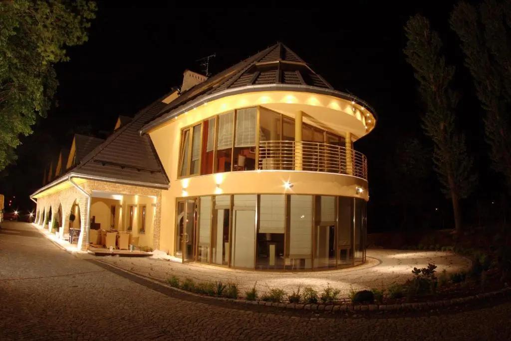 Hotel Sahara - главное фото