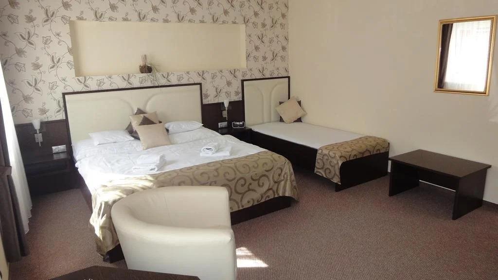 Hotel Tulipán - главное фото