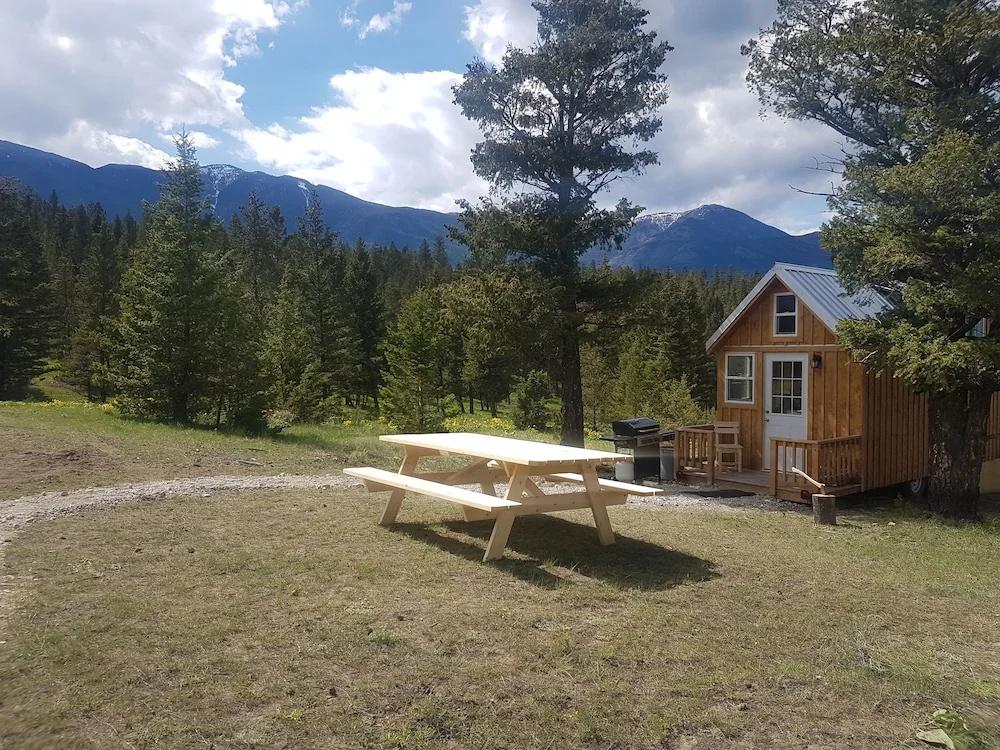 Secluded Tiny Home Fairmont - главное фото