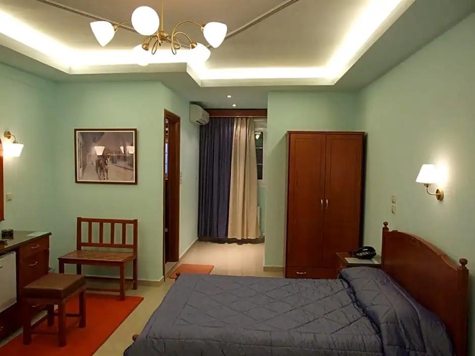 Hotel Avra - главное фото
