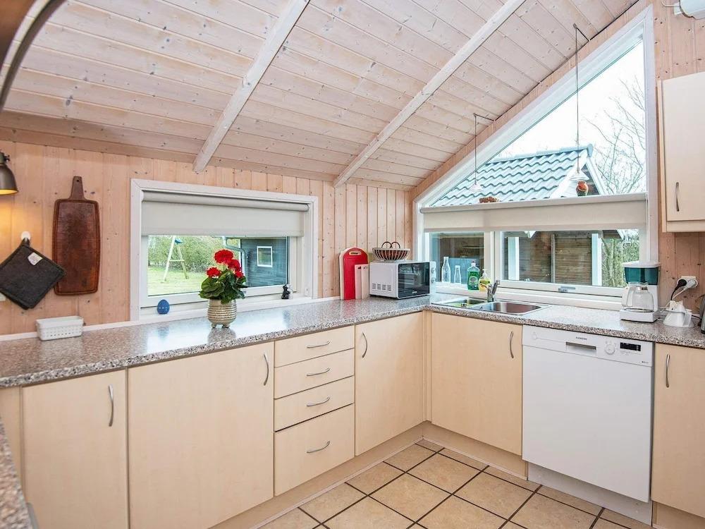 8 Person Holiday Home in Hemmet - главное фото