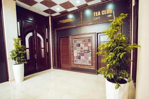 Grand Qafqaz Hostel - главное фото