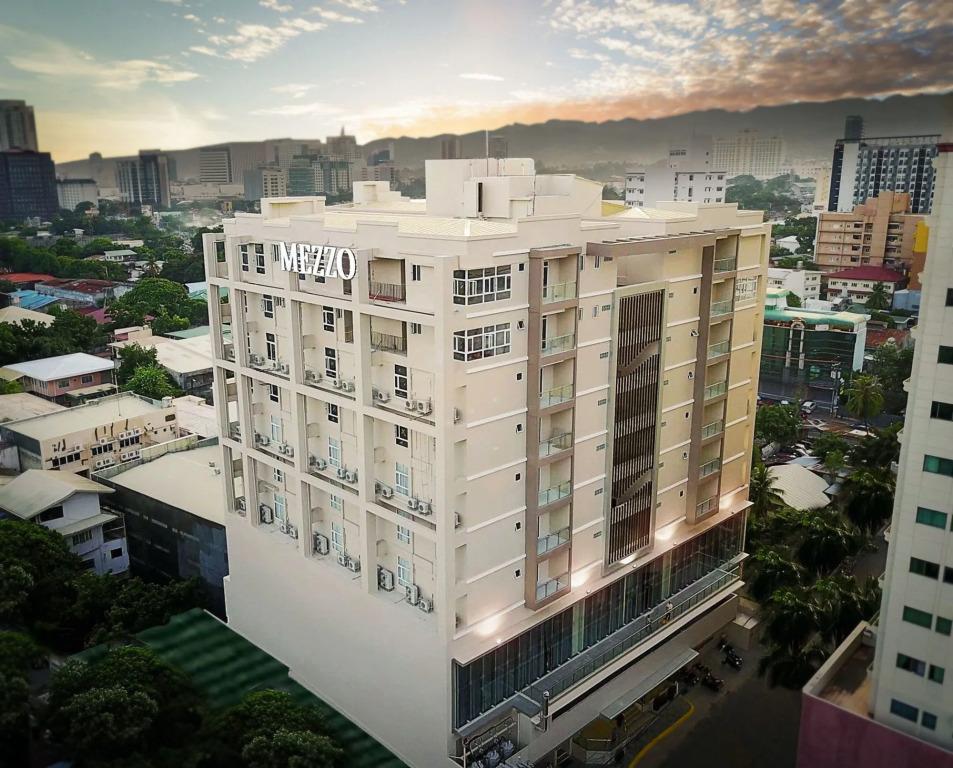 Mezzo Hotel - главное фото