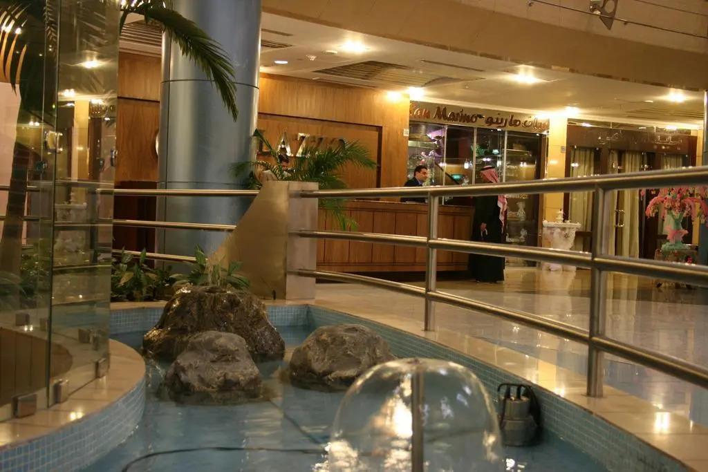 Palazzo Hotel - главное фото