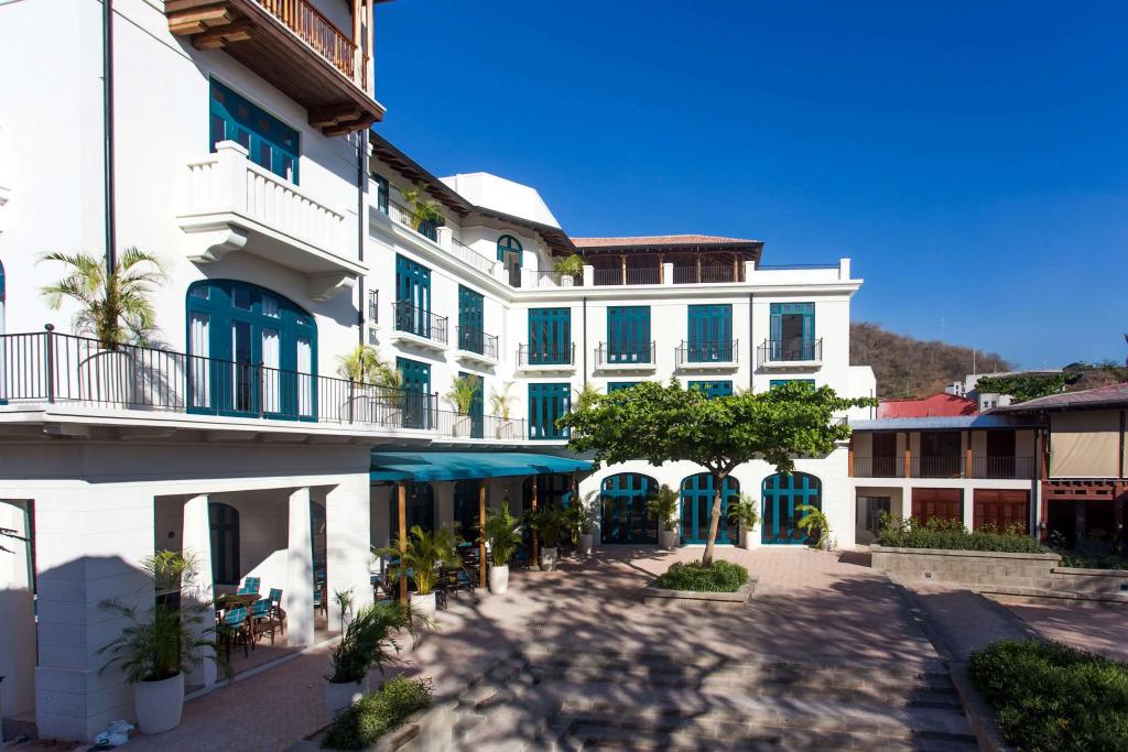 Santarena Hotel at Las Catalinas - главное фото