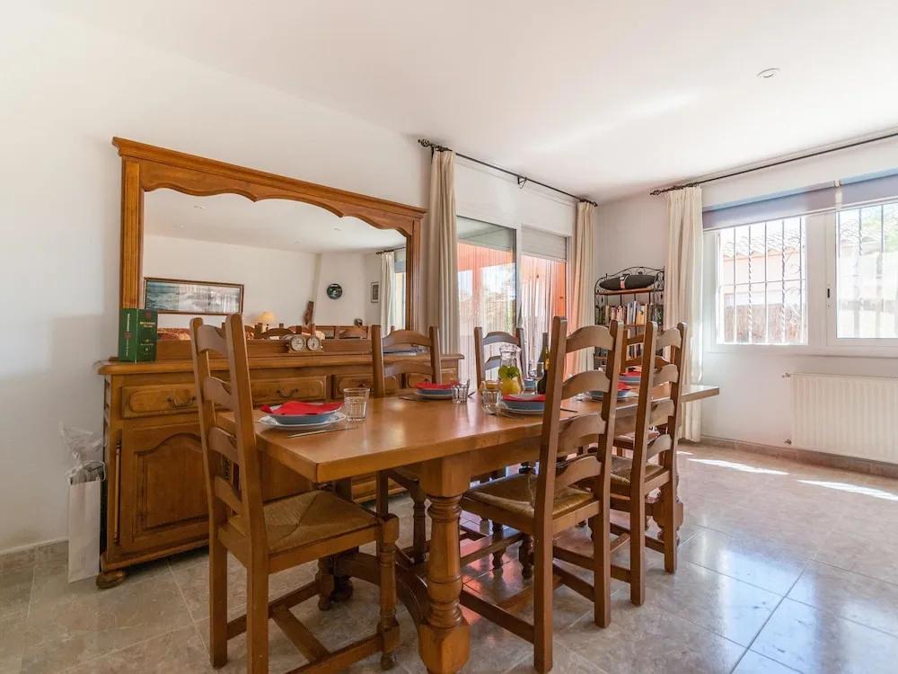 Stunning, Detached Holiday Home With Private Swimming Pool in Quiet Location - главное фото