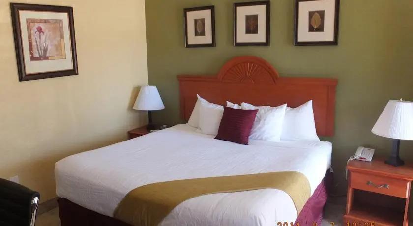 Best Western Desert Aire Hotel - главное фото