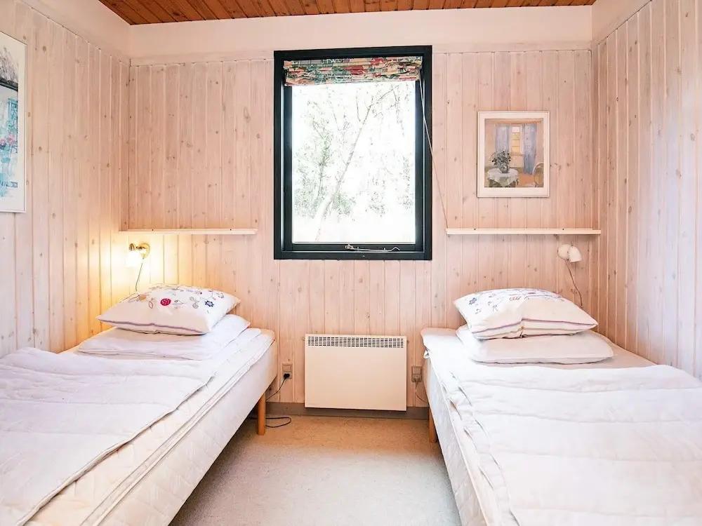 Gorgeous Holiday Home in Blåvand Jutland With Terrace - главное фото