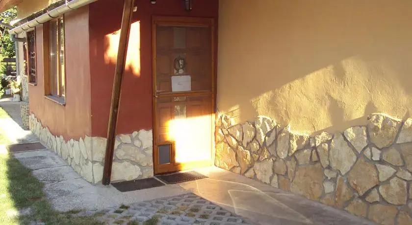 Családi Magánház Székesfehérvár - главное фото