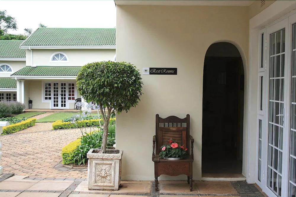 Valley Lodge - главное фото