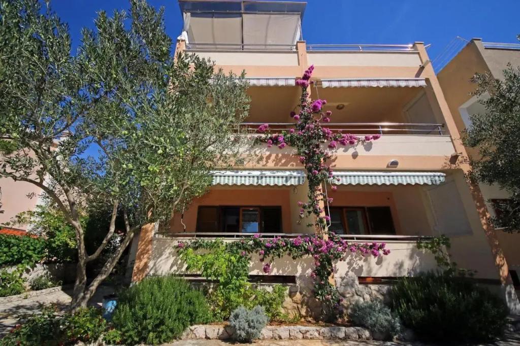 Apartments by the sea Zaboric, Sibenik - 468 - главное фото