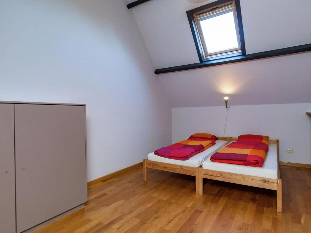 Farmhouse in Vleteren for Eight Person - главное фото