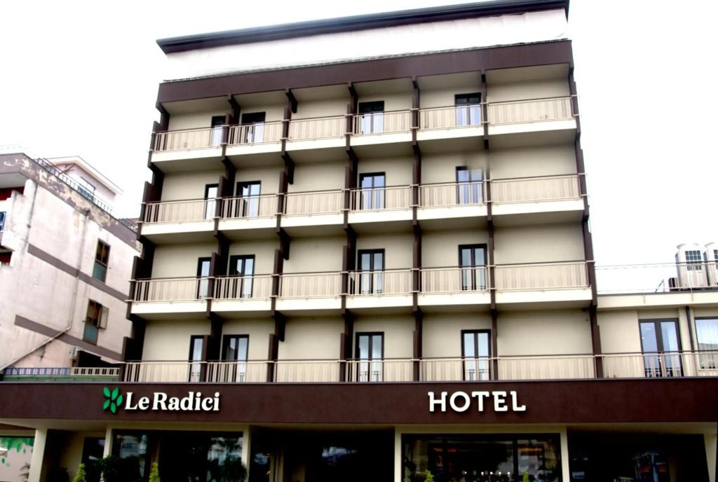 Hotel Commercio - главное фото