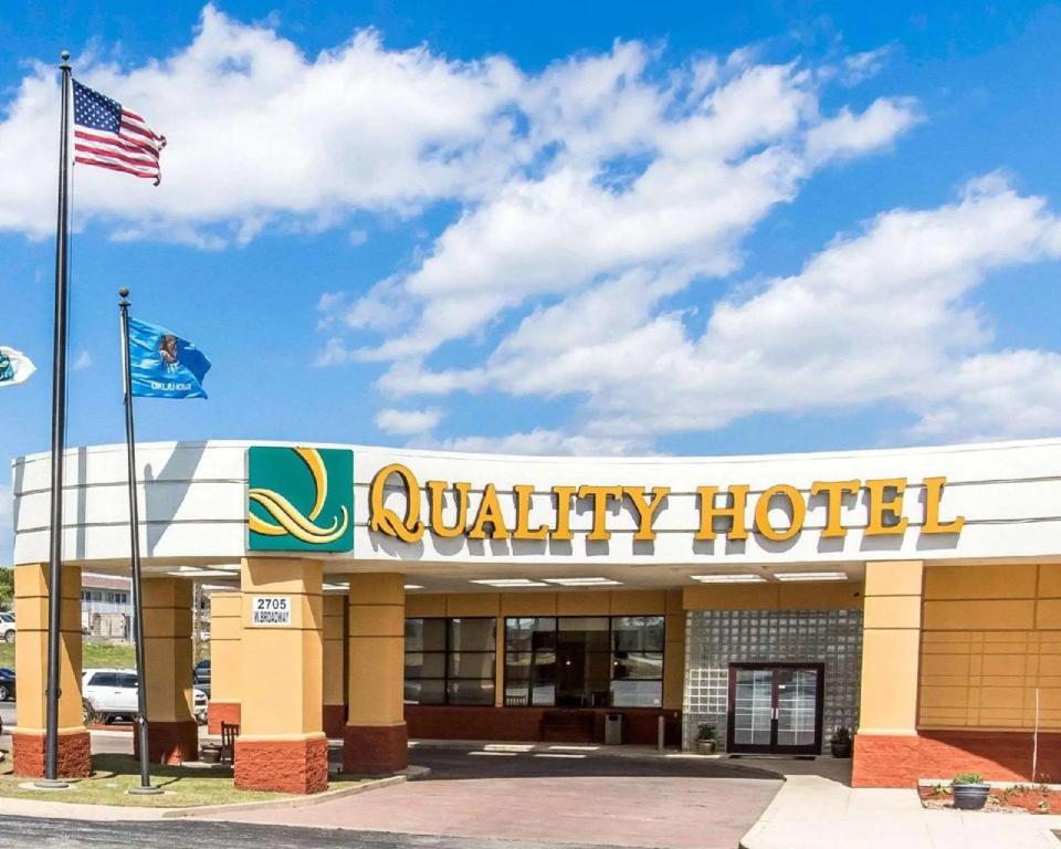 Quality Hotel Ardmore - главное фото