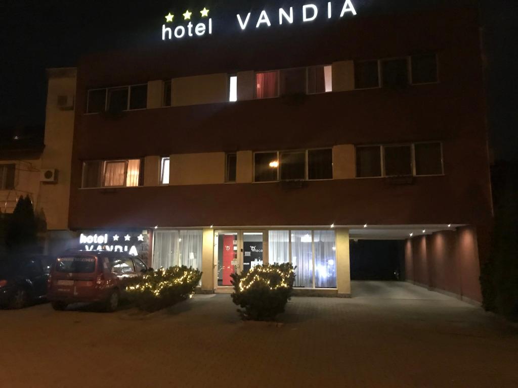 Hotel Vandia - главное фото