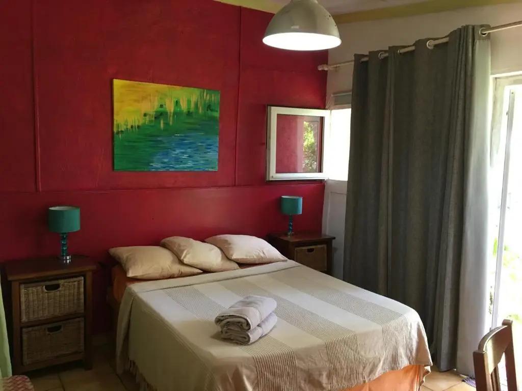 Le Medinilla - главное фото