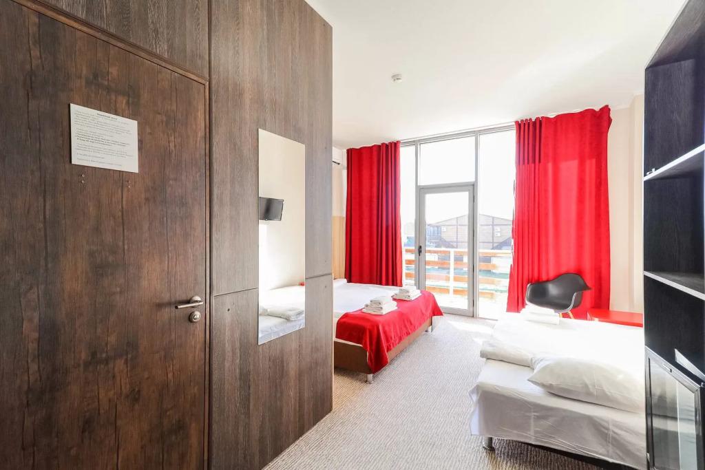 Kuchugury (Кучугуры) - главное фото