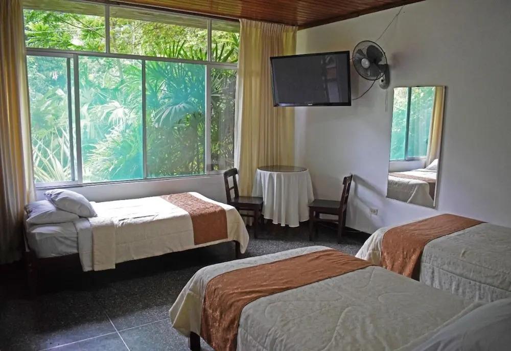 Lodge El Refugio - главное фото