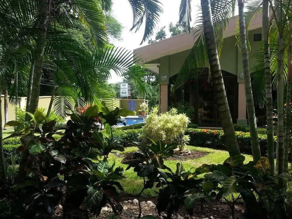 Cacao Lodge - главное фото