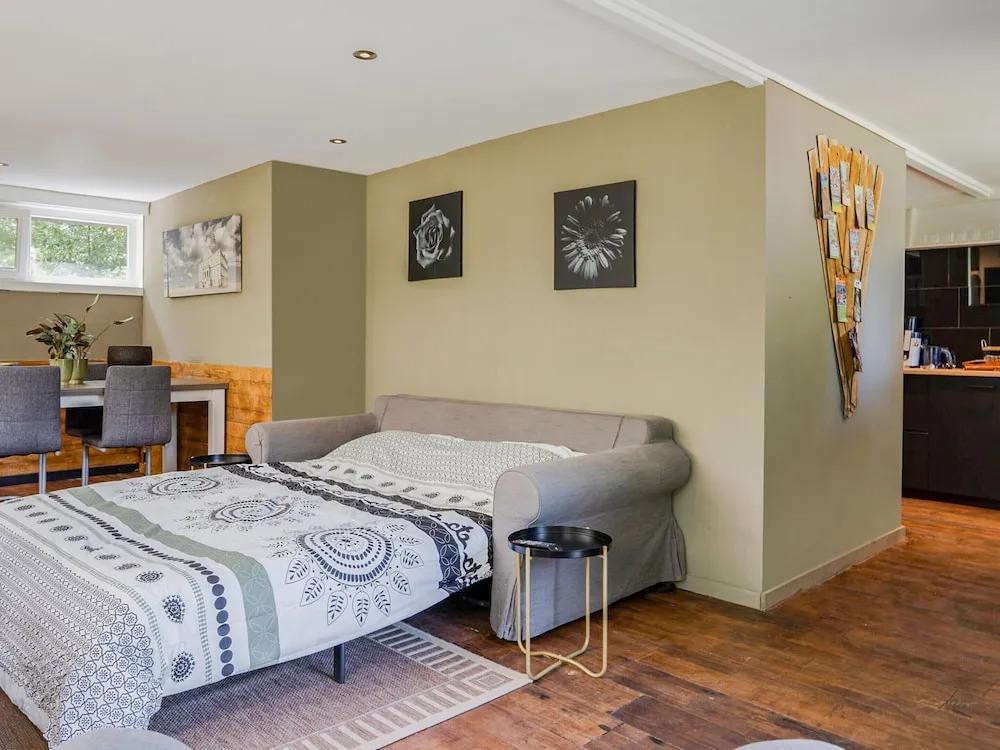 Upscale Bungalow in Lanaken With Private Garden - главное фото