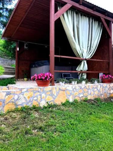 Páfrány Panzió - главное фото