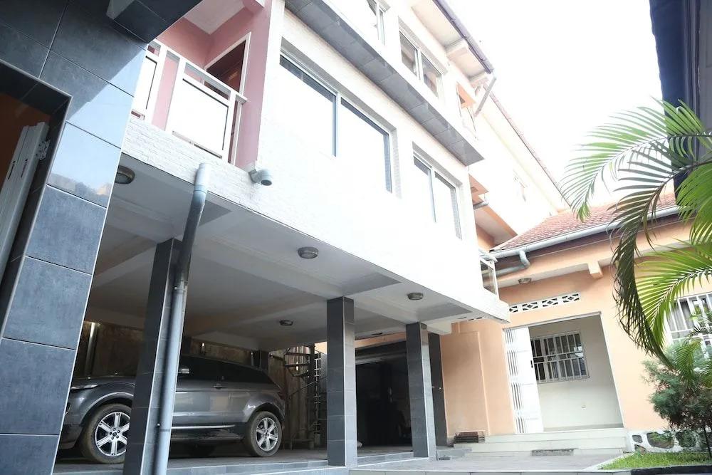 Kalz Guest House - главное фото