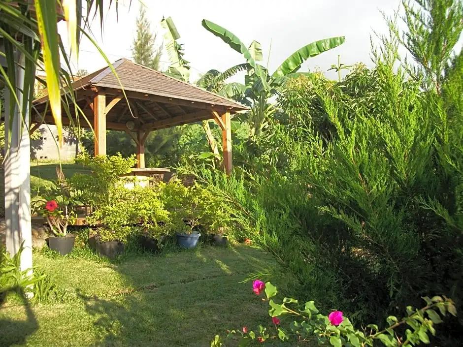 Le Chalet à la Fontaine Saint Leu - главное фото
