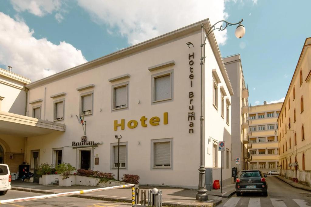 Hotel Bruman Salerno - главное фото