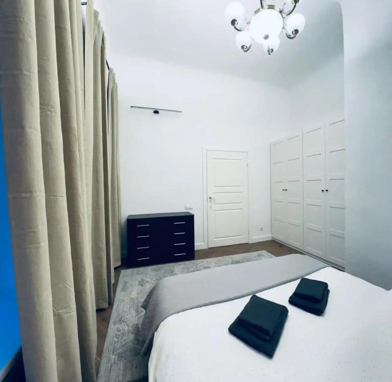 Elegant Central park Apartment - главное фото