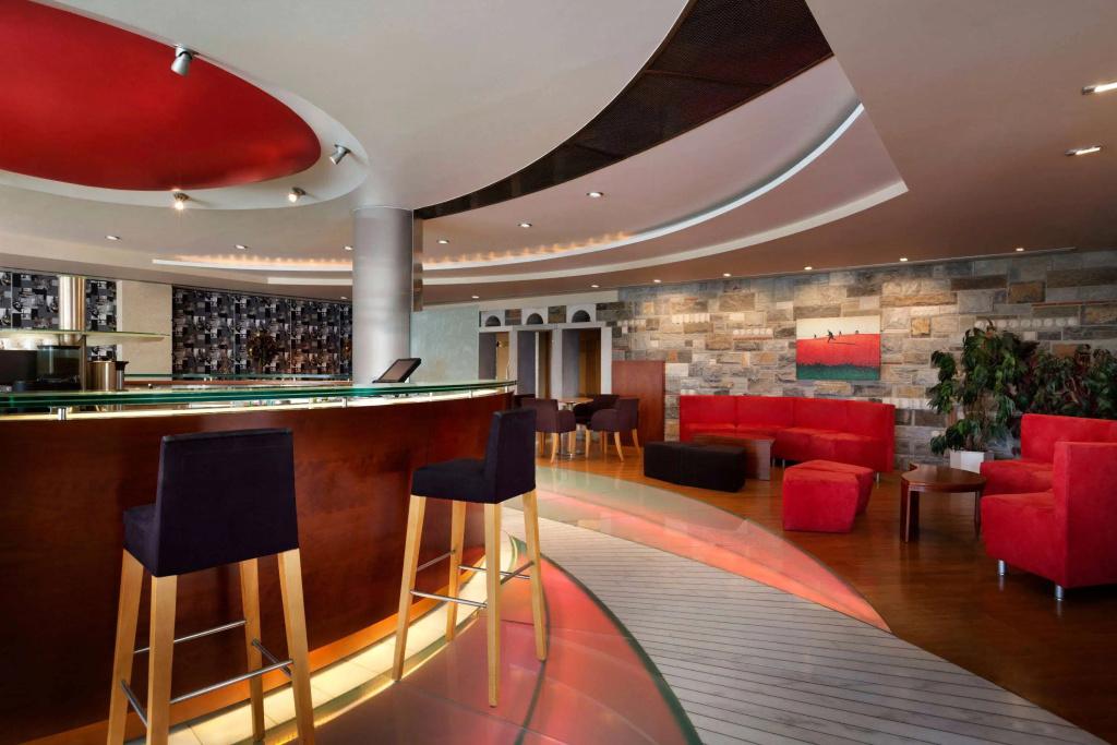Ramada by Wyndham Loutraki Poseidon Resort - главное фото