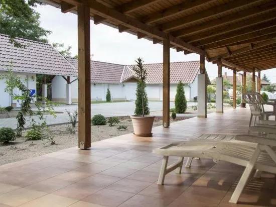 Tölgyfa Vendégház - главное фото