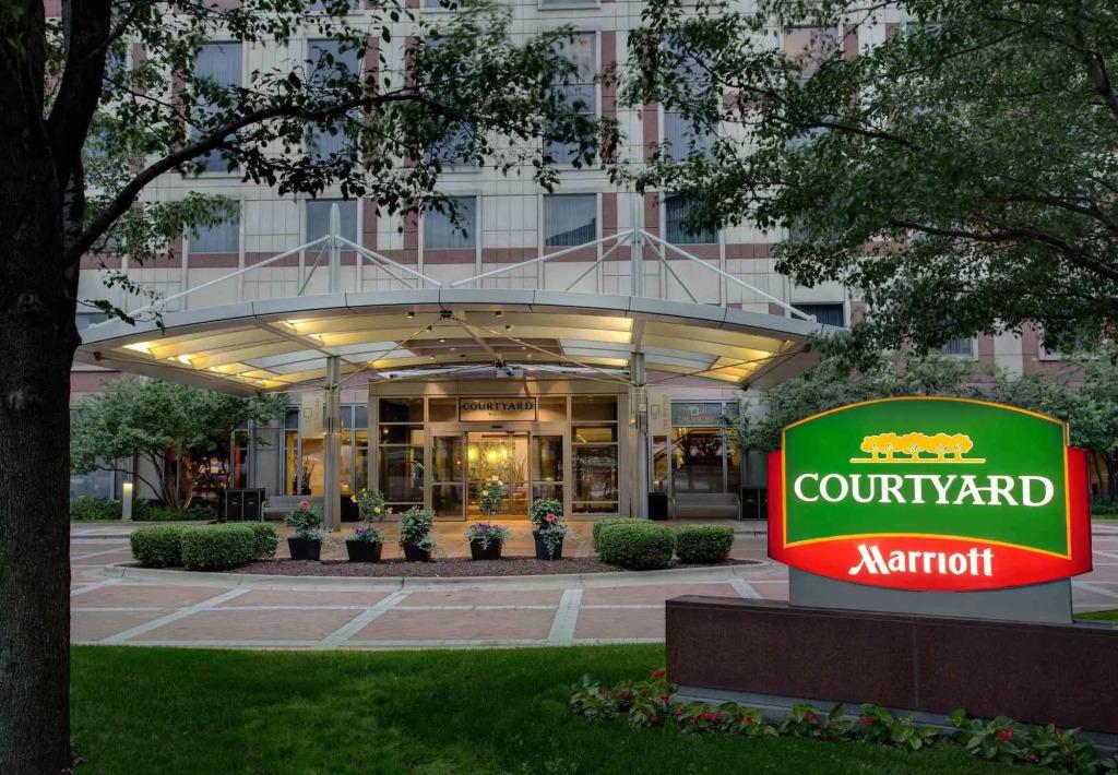 Courtyard by Marriott Downtown Grand Rapids - главное фото