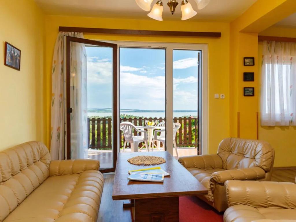 Balaton H603 - главное фото