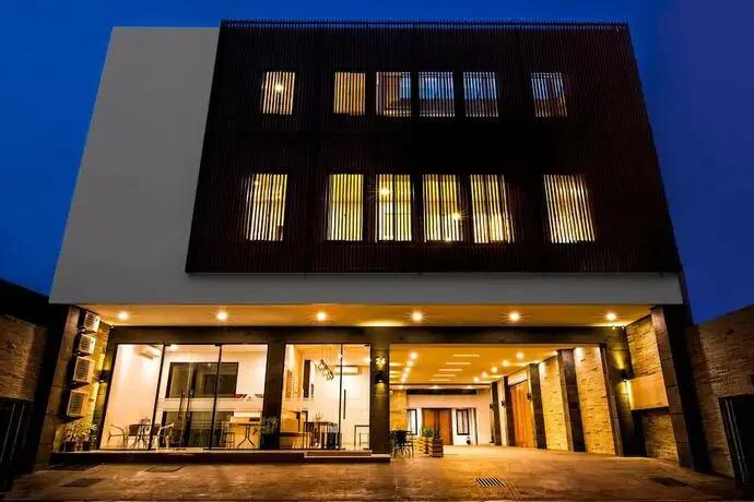 Arena by the Beach - главное фото