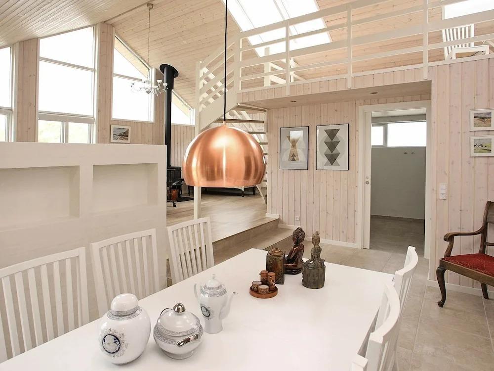 Stunning Holiday Home in Løkken with Hot Tub - главное фото