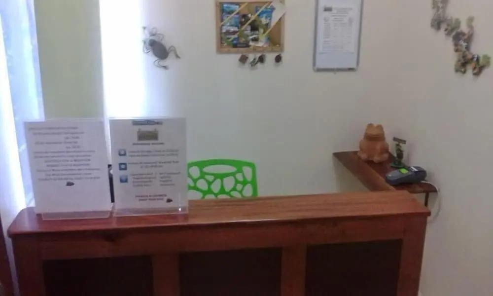 THE Green Frog Inn Bed and Breakfast - главное фото