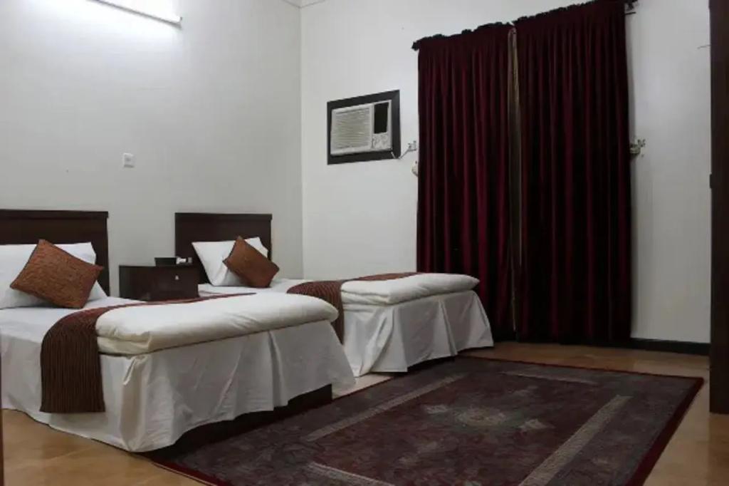 Al Eairy Furnished Apartments - Al Bahah 1 - главное фото