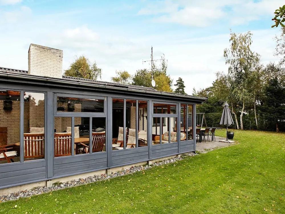 Chic Holiday Home in Væggerløse With Sauna - главное фото