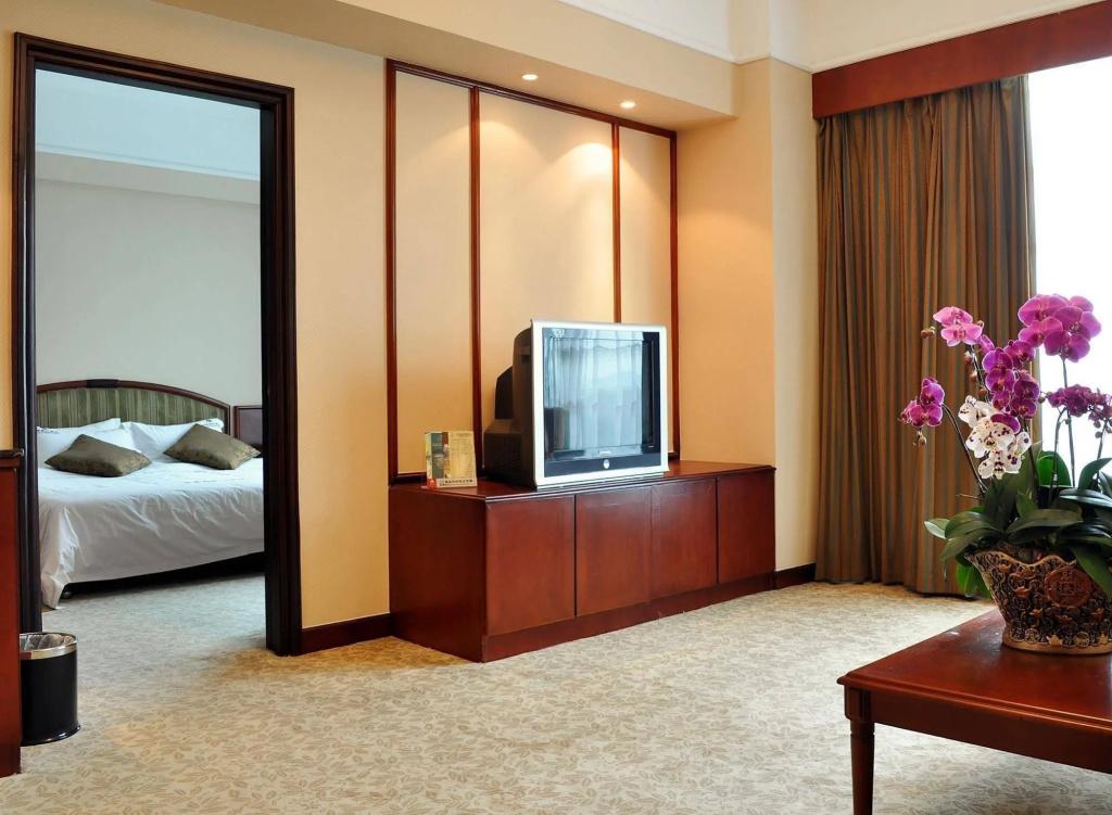 Jiang Men Palace International Hotel - главное фото